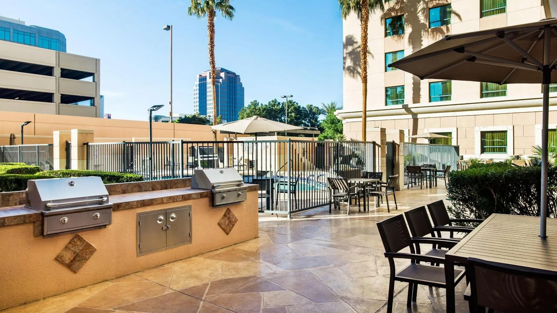 Hotel Residence Inn By Marriott Las Vegas Hughes Center