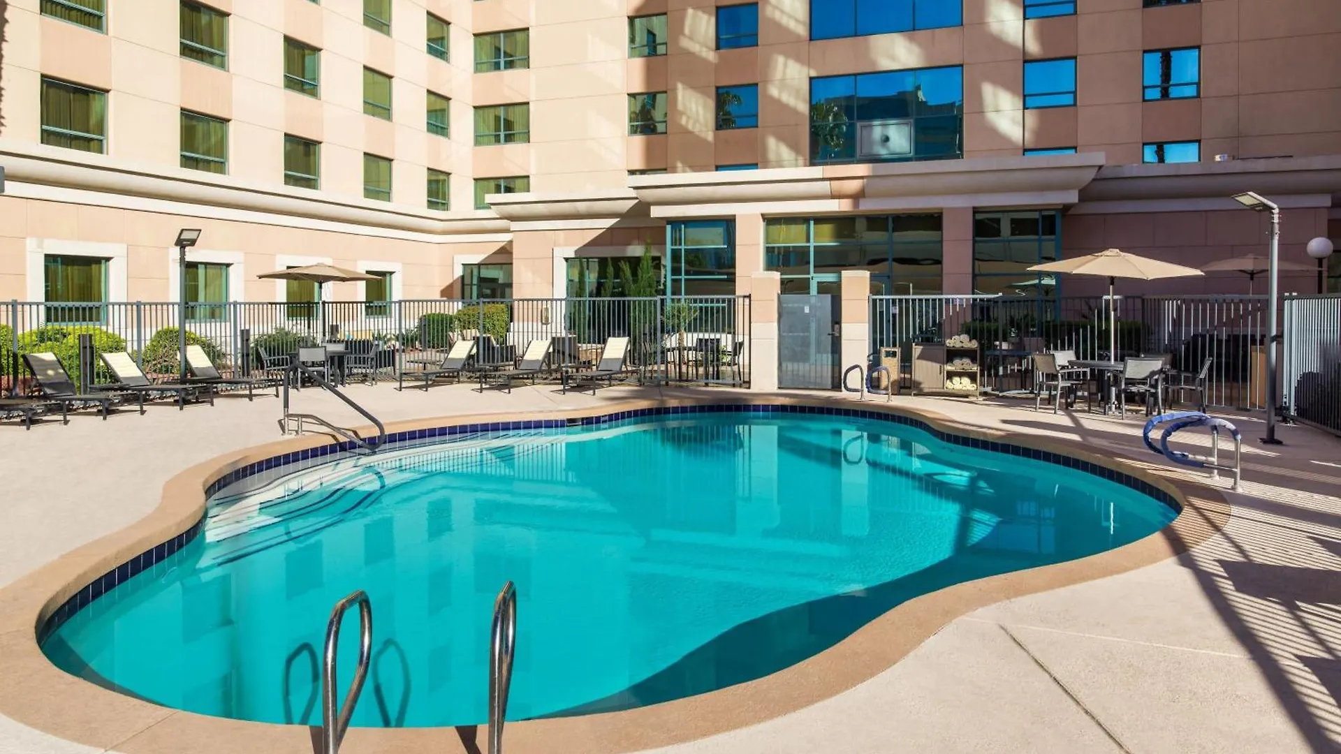 Residence Inn By Marriott Las Vegas Hughes Center Hotel
