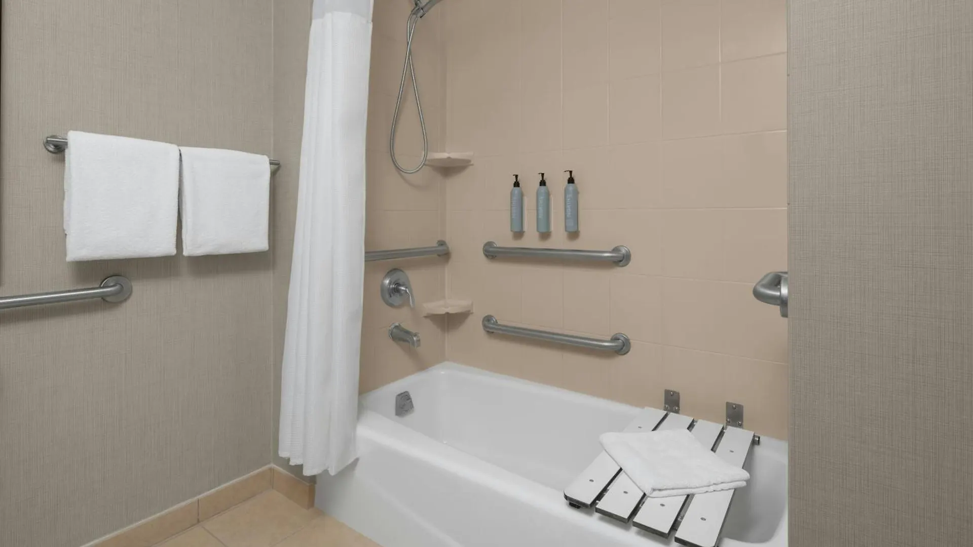 Residence Inn By Marriott Las Vegas Hughes Center